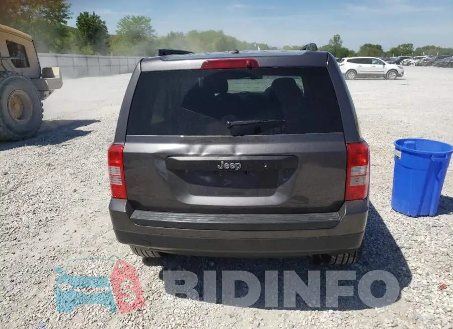 1C4NJPBA2GD677345 Photo# 6