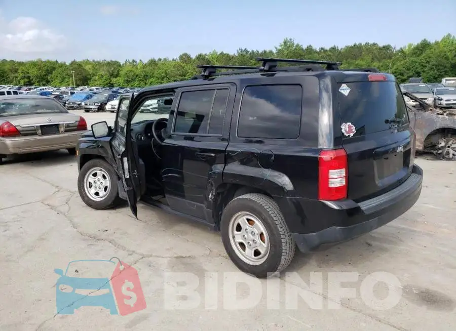 1C4NJPBB6FD349448 Photo# 2