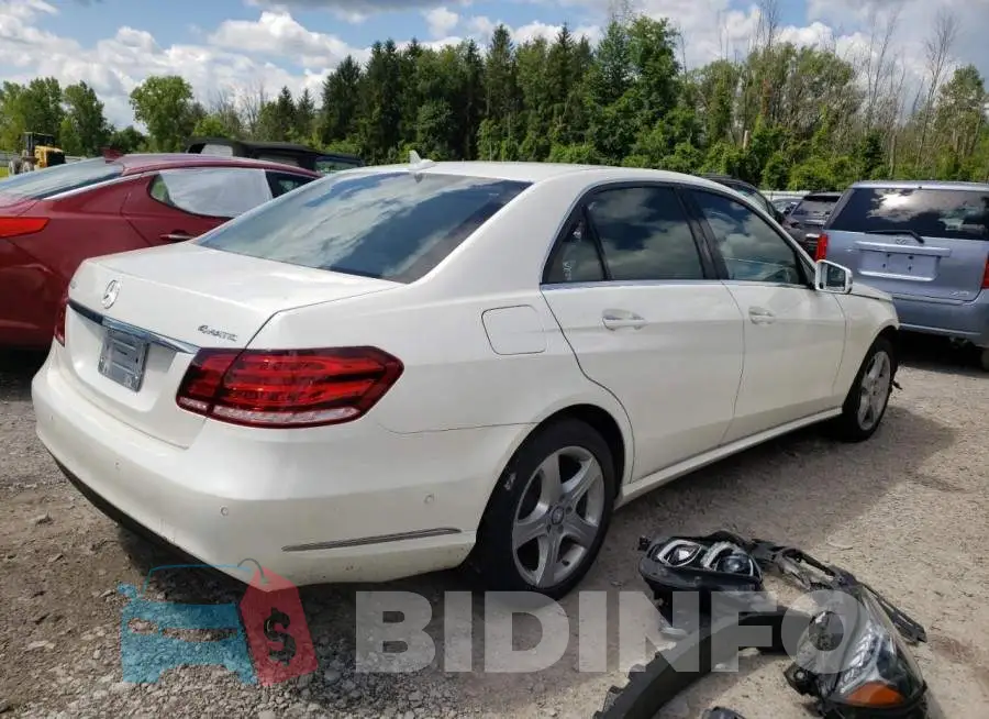 WDDHF8JB1FB079262 Photo# 3