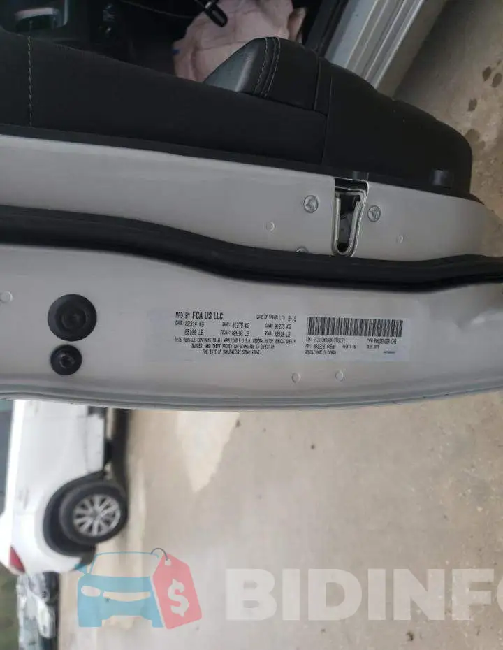 2C3CDXBG2KH703171 Photo# 12