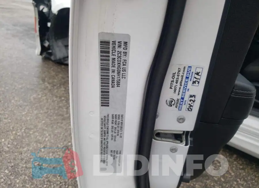 2C3CDXHG0NH175884 Photo# 13