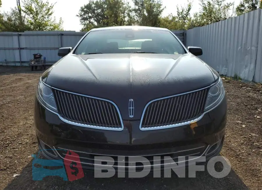 1LNHL9FT9FG603265 Photo# 5