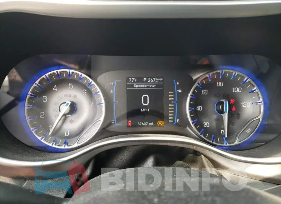 2C4RC1BGXLR106691 Photo# 9