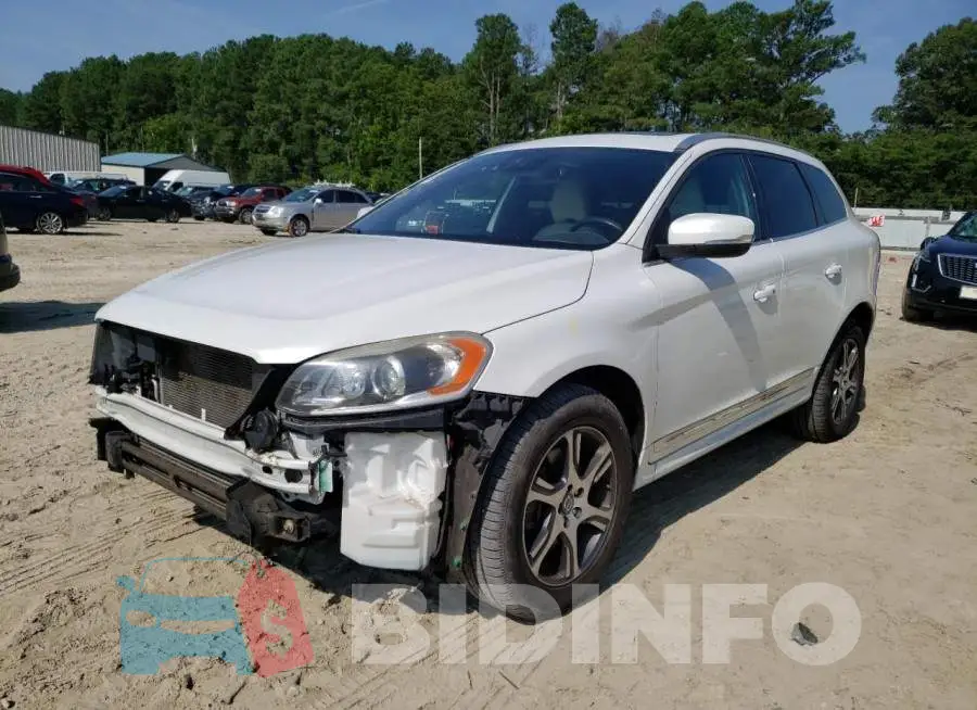 YV4902RC9F2611655 Photo# 1