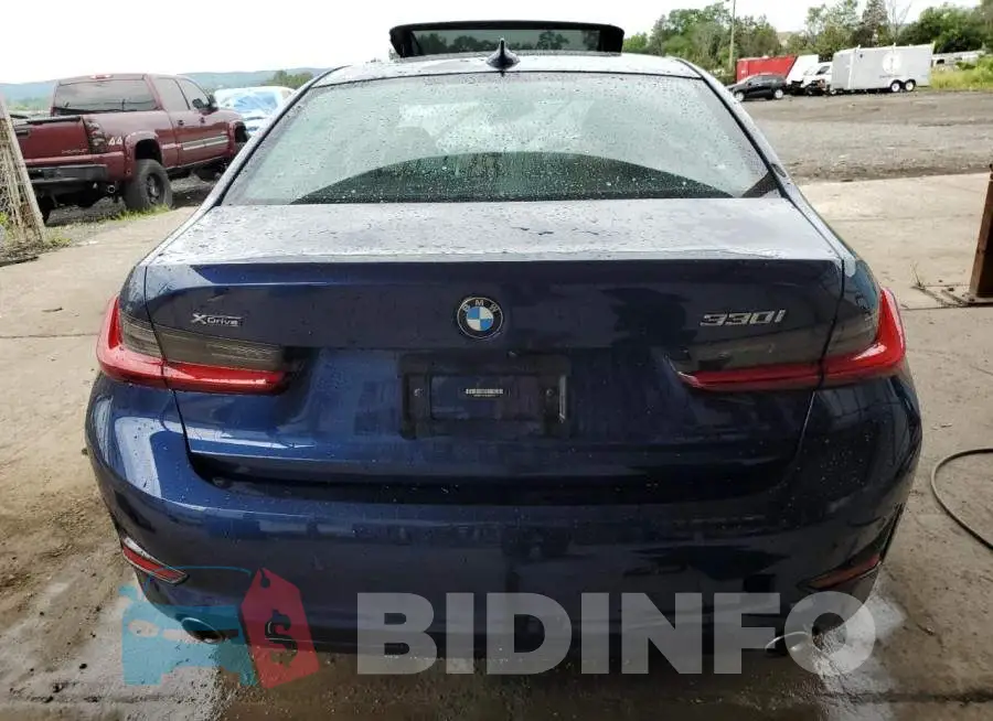 3MW5R7J01L8B27124 Photo# 6