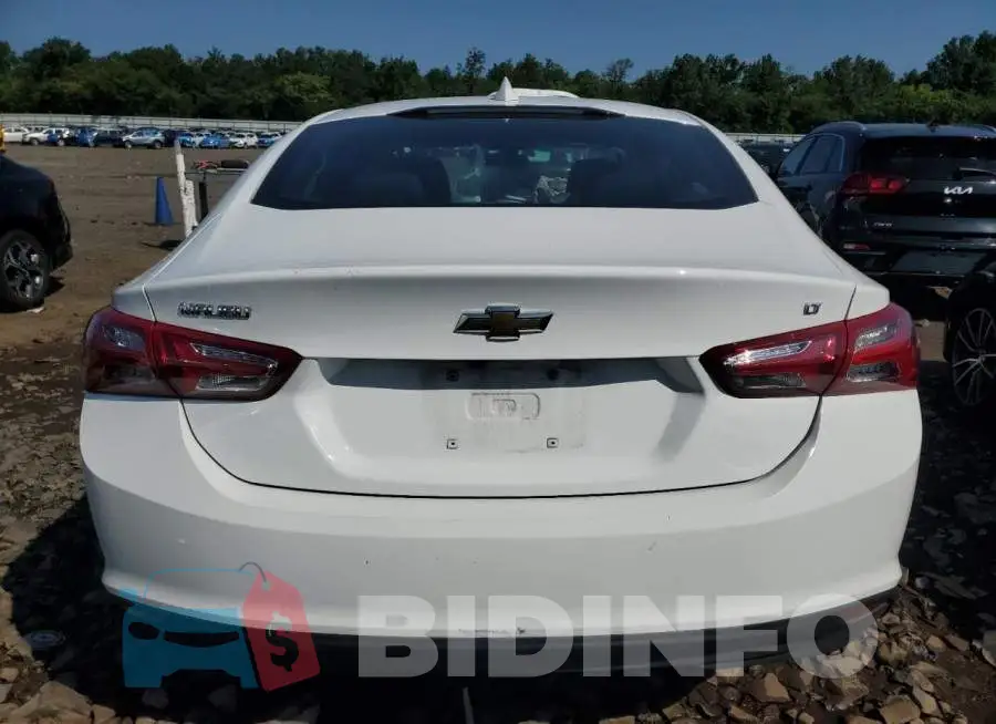 1G1ZD5ST9NF180625 Photo# 6