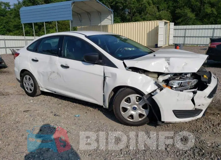 1FADP3E23GL373587 Photo# 4