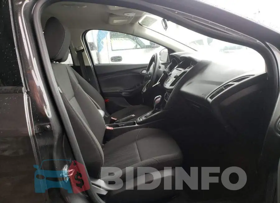 1FADP3F21FL243451 Photo# 5