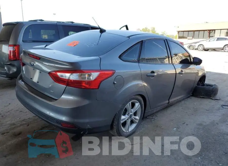 1FADP3F22EL271418 Photo# 3