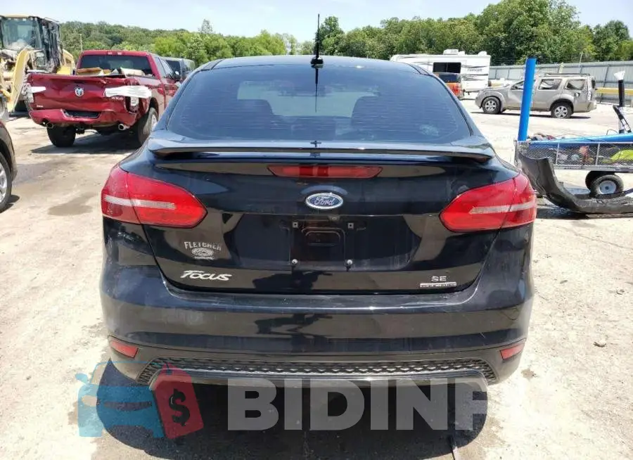 1FADP3F24GL361379 Photo# 6