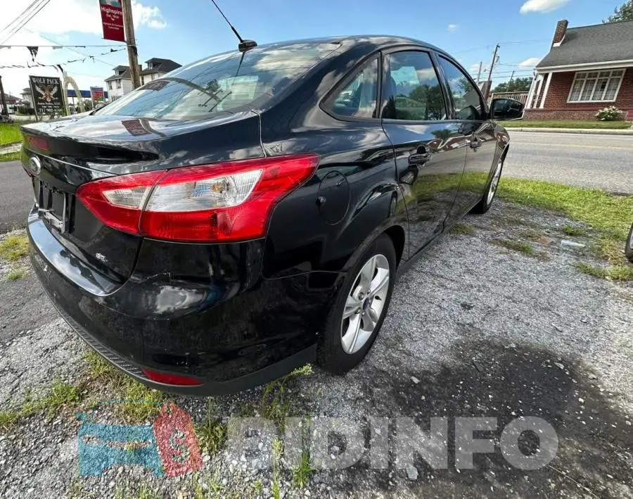 1FADP3F25EL448401 Photo# 4