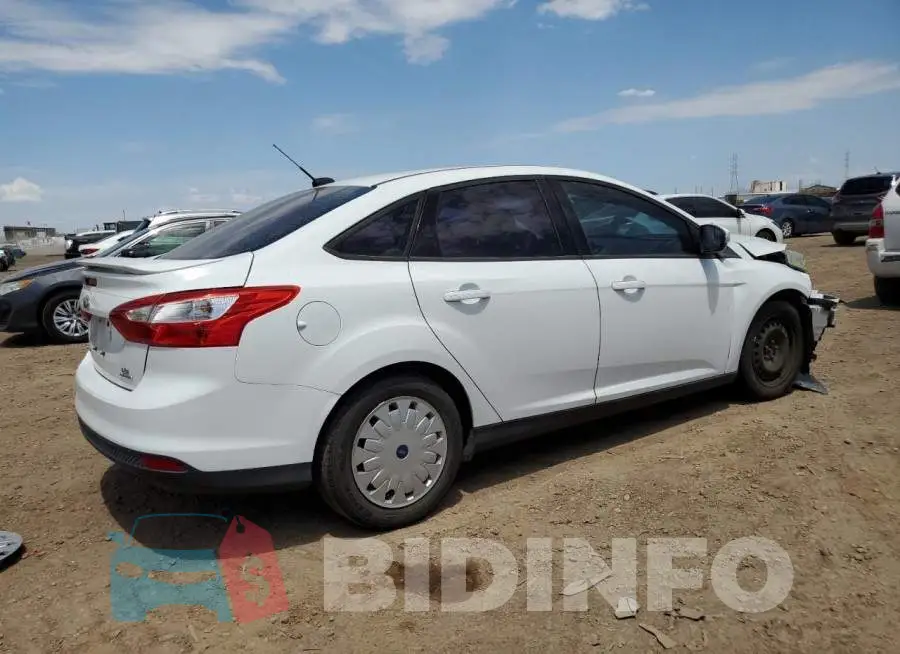 1FADP3F26EL393876 Photo# 3
