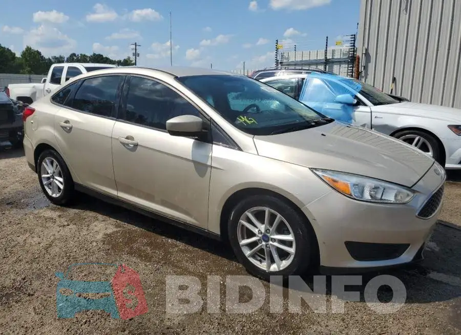 1FADP3FE2JL308956 Photo# 4