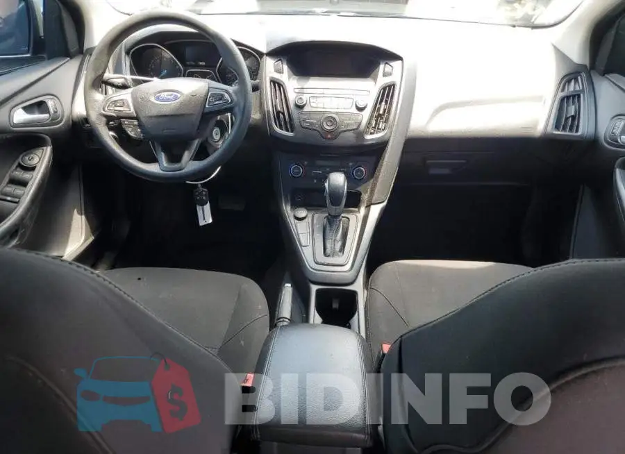 1FADP3FE2JL308956 Photo# 8