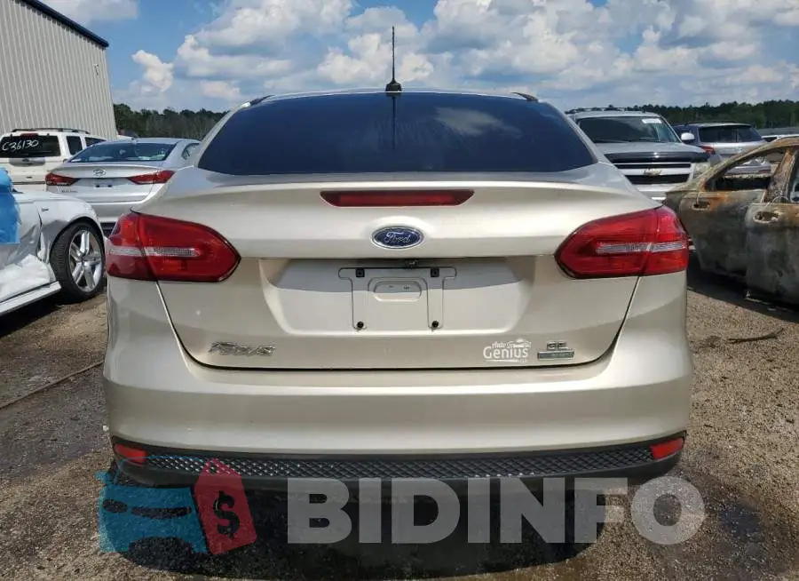 1FADP3FE2JL308956 Photo# 6