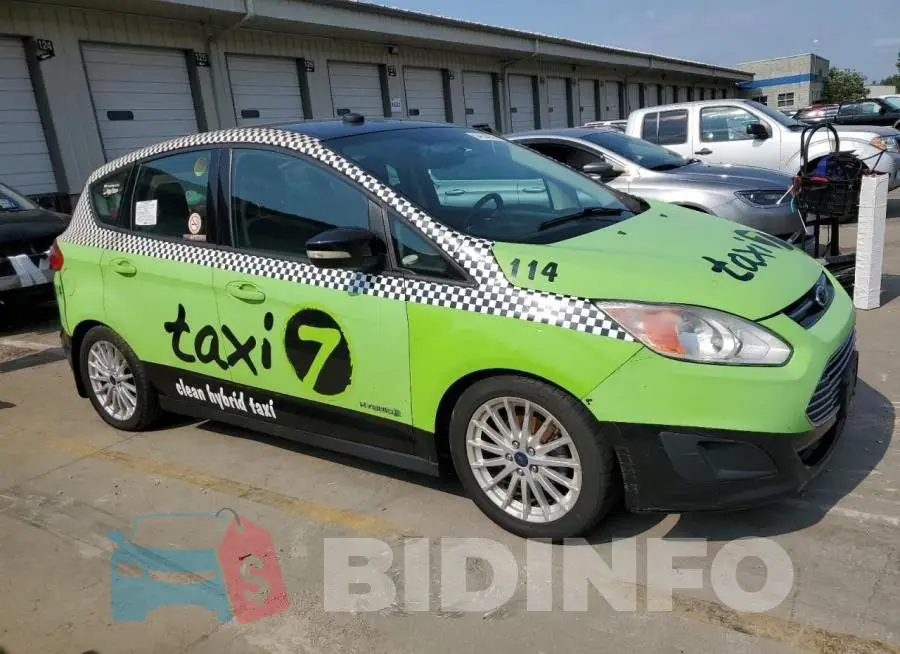 1FADP5AU3FL120433 Photo# 4