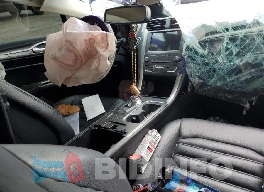 3FA6P0CDXLR131502 Photo# 8