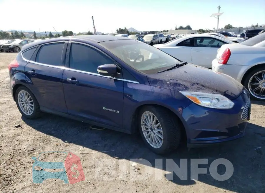 1FADP3R44HL230824 Photo# 4