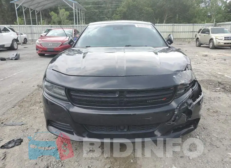 2C3CDXCT4FH729742 Photo# 5