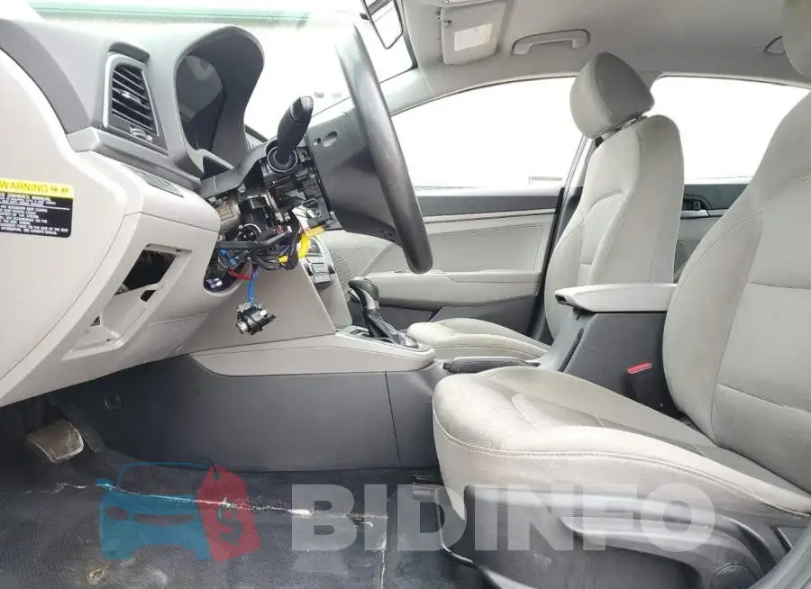 5NPD74LFXHH156517 Photo# 7