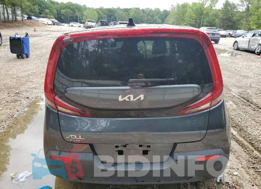 KNDJ23AU8N7822643 Photo# 6