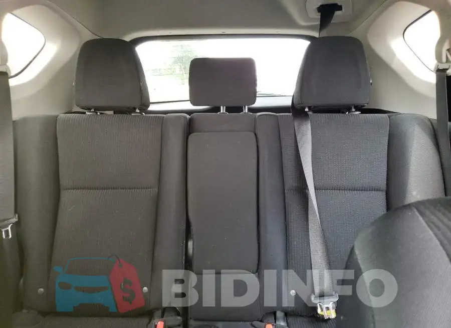 2T3BFREV1GW422588 Photo# 10