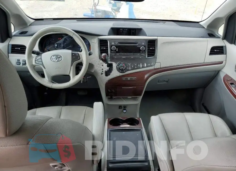 5TDYK3DCXES421702 Photo# 8