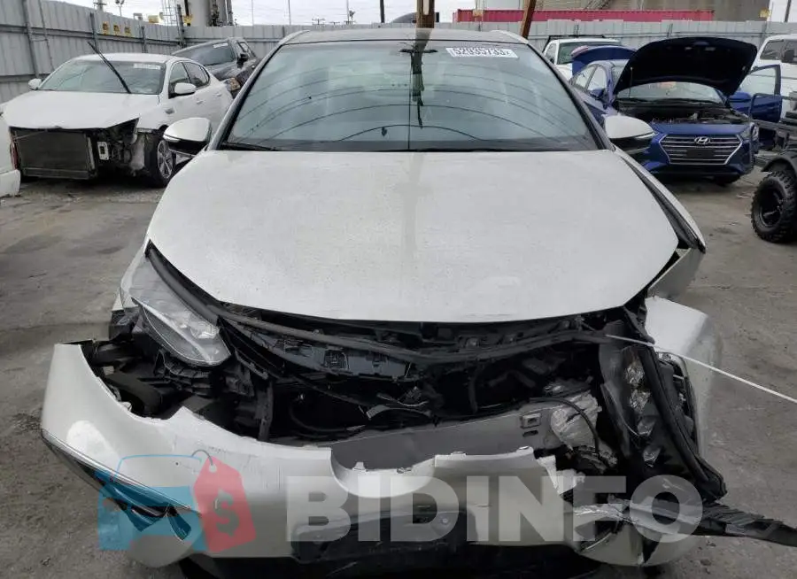 JTDBVRBD3JA004750 Photo# 5
