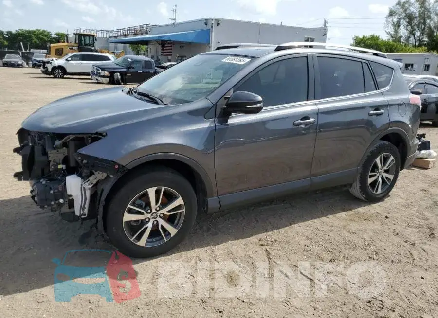 JTMWFREV5JD132537 Photo# 1