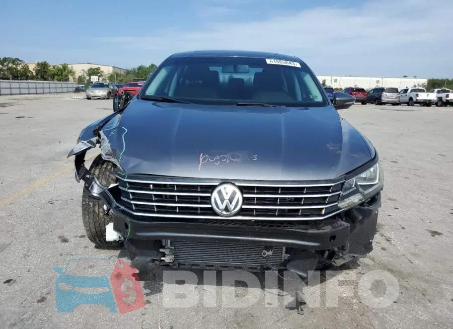 1VWBT7A30GC013841 Photo# 5