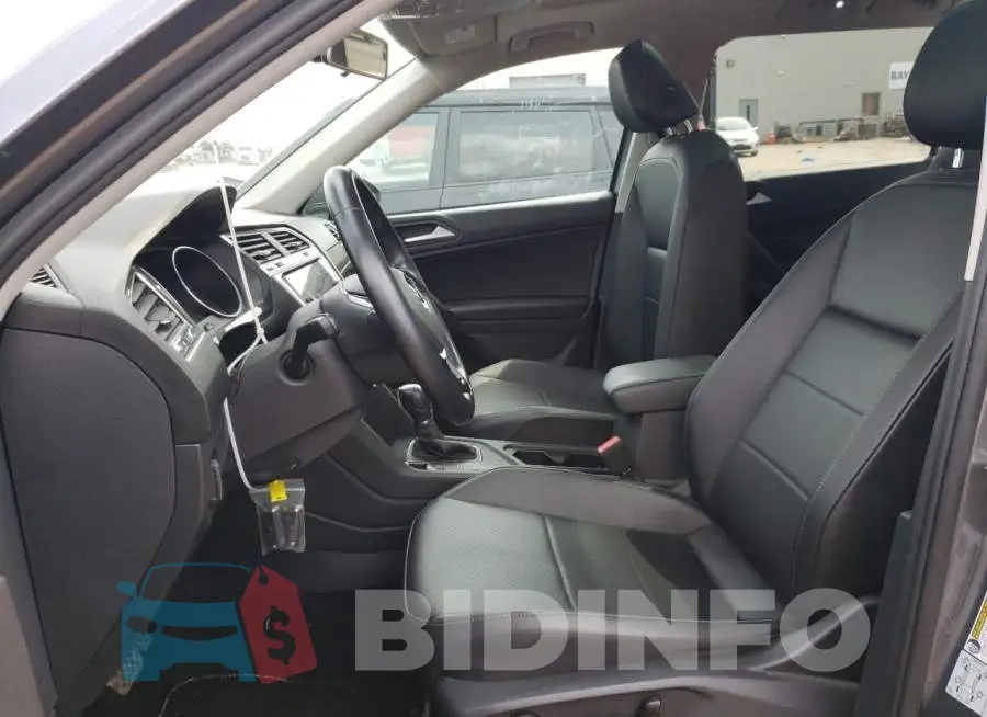 3VV3B7AX8KM078782 Photo# 7