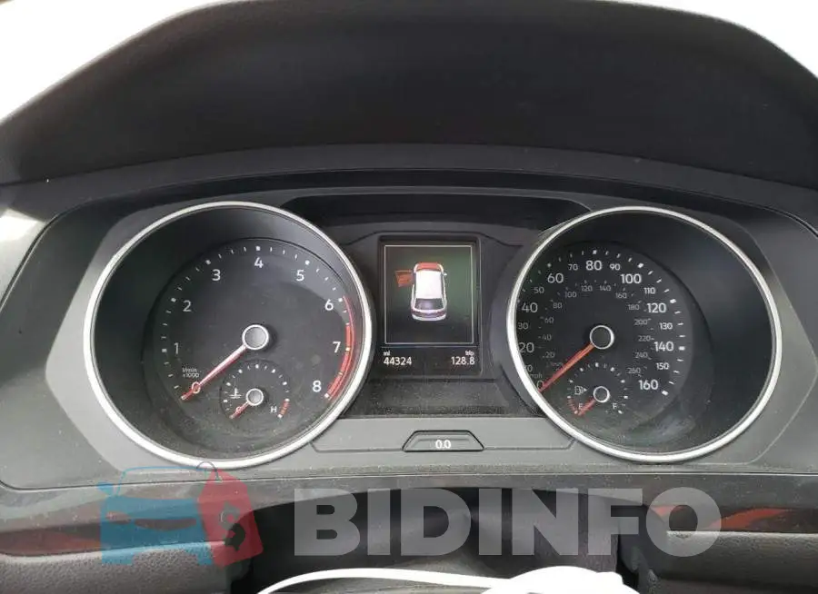 3VV3B7AX8KM078782 Photo# 9