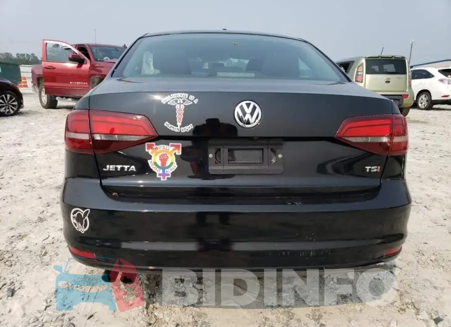 3VW2B7AJ0HM236026 Photo# 6
