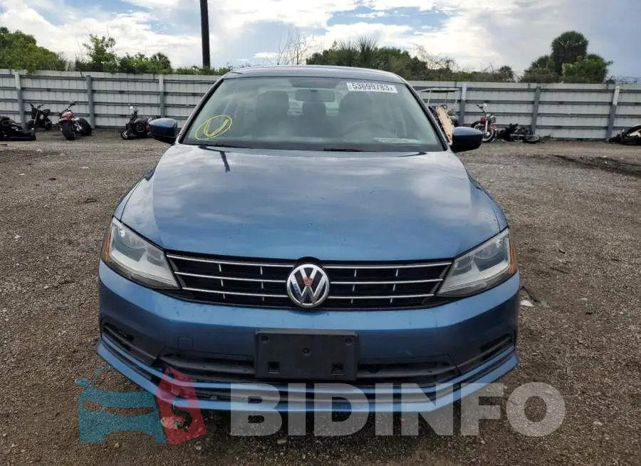 3VW2B7AJXJM231874 Photo# 5