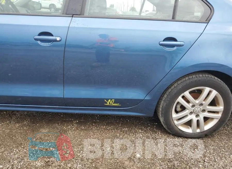 3VW2B7AJXJM231874 Photo# 12