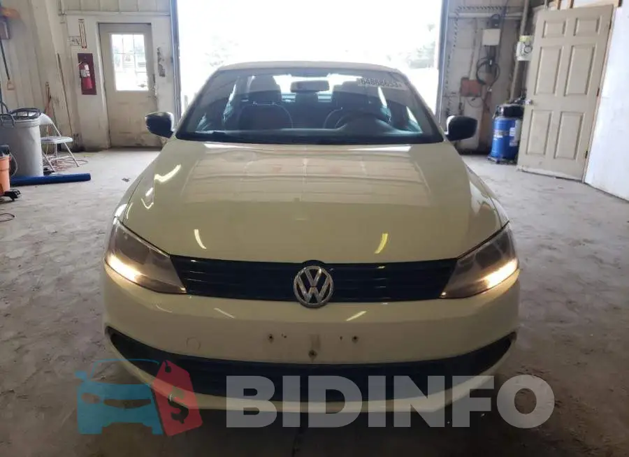 3VW2K7AJ4EM312794 Photo# 5