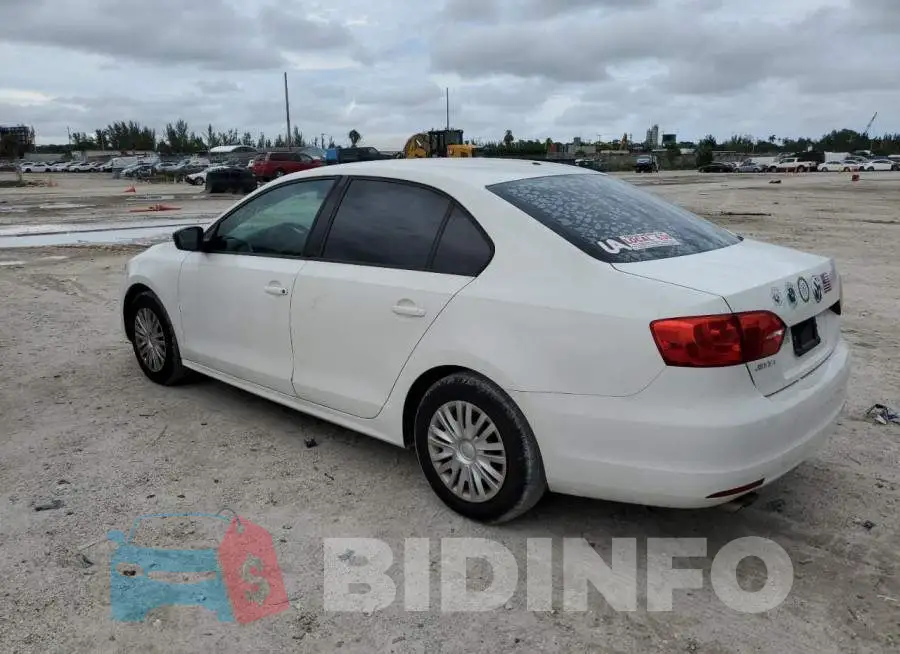 3VW2K7AJ6EM224992 Photo# 2