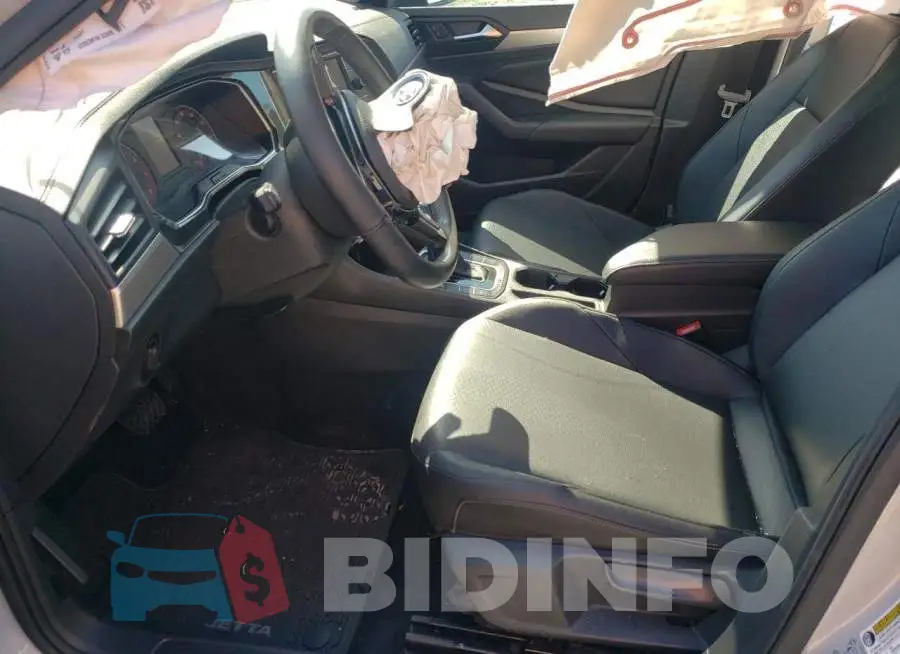 3VWC57BU5KM123801 Photo# 7