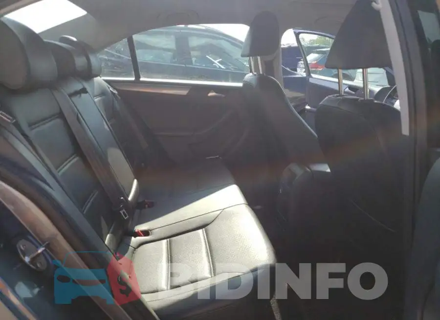 3VWDB7AJXHM405817 Photo# 10