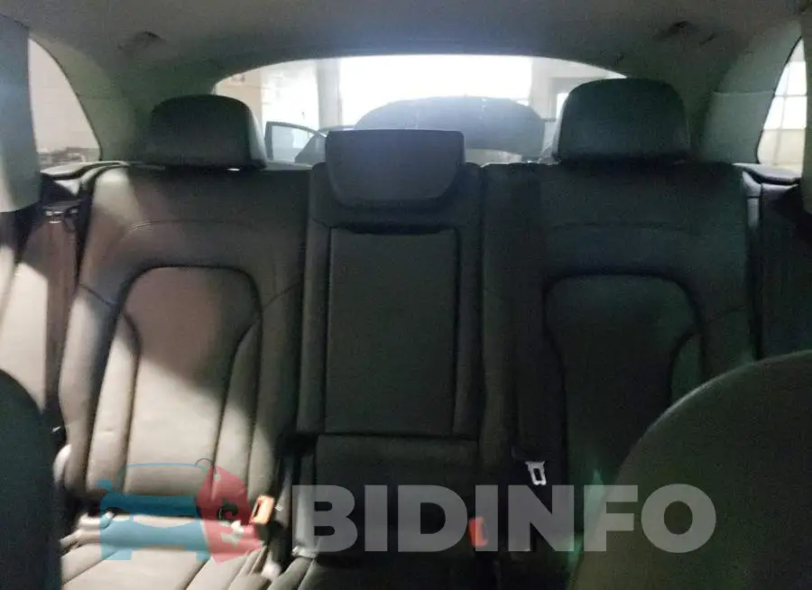 WA1L2AFP7GA070854 Photo# 10