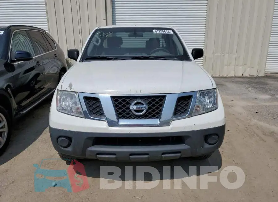 1N6BD0CT7HN746332 Photo# 5
