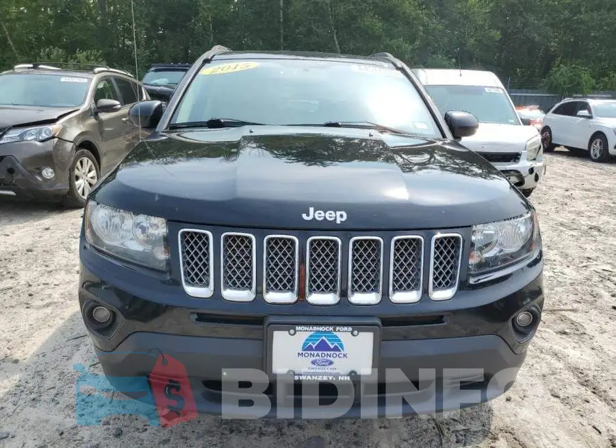 1C4NJDEBXFD271072 Photo# 5