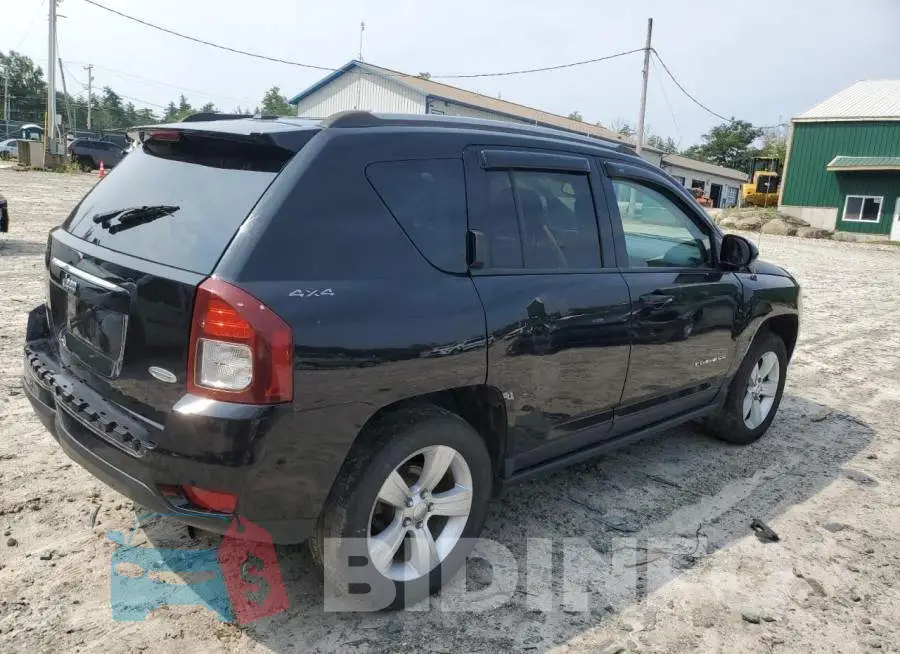 1C4NJDEBXFD271072 Photo# 3