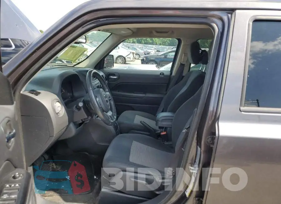 1C4NJPFAXHD161214 Photo# 7