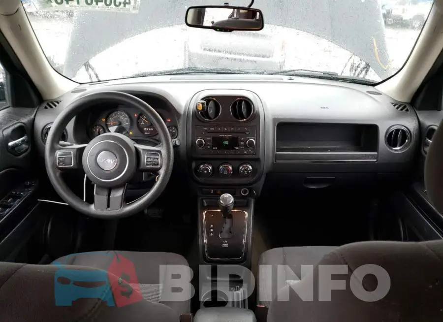 1C4NJRBB3GD767544 Photo# 8
