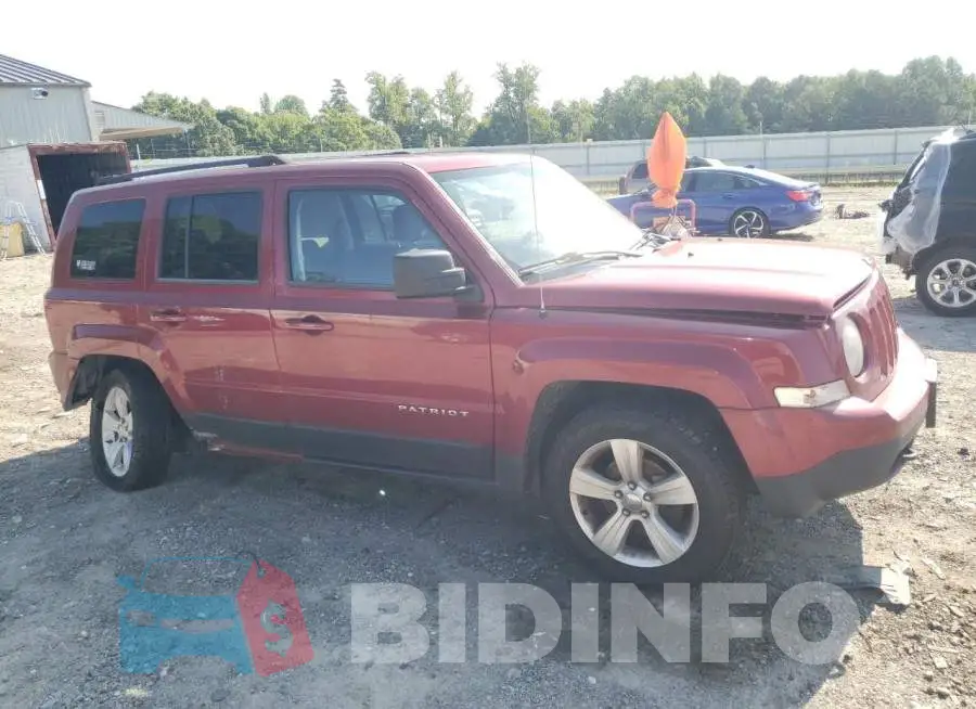 1C4NJRFBXED501316 Photo# 4