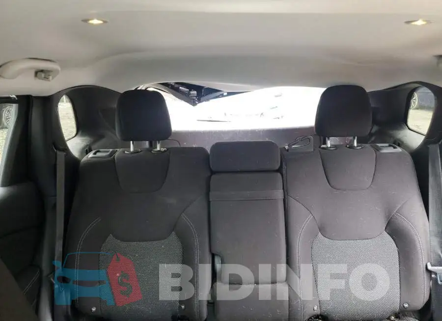 1C4PJMCB9KD105258 Photo# 10