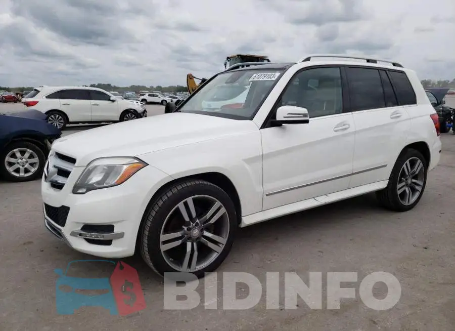 WDCGG5HB3FG423775 Photo# 1