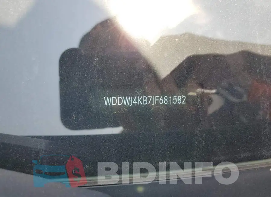WDDWJ4KB7JF681582 Photo# 12