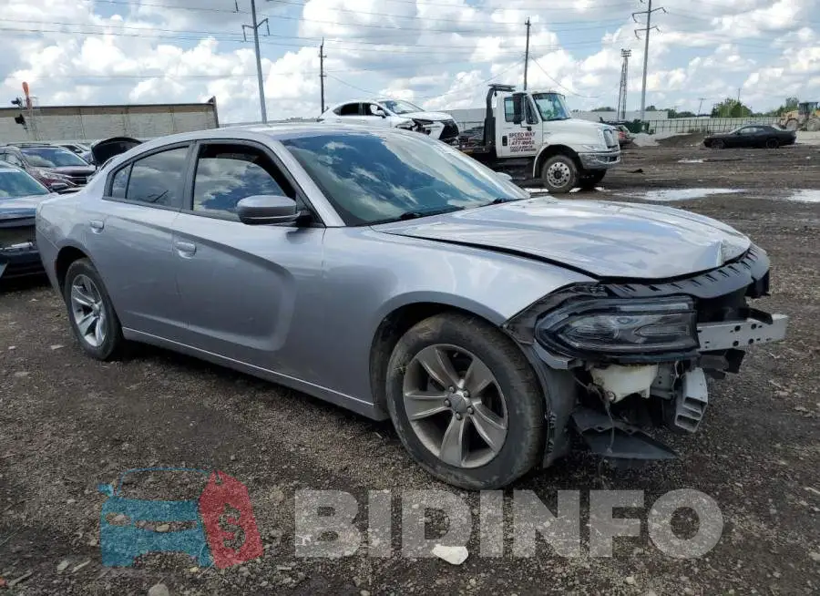 2C3CDXHG6FH789694 Photo# 4